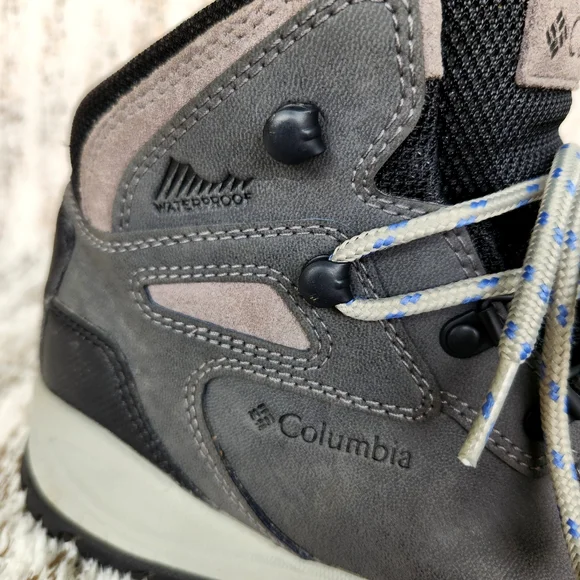 Columbia "Newton Ridge Plus Waterproof" Hiking Boot Grey | Women's Size 9.5 Wide - Picture 9 of 16